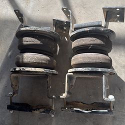 Air lift helper bags 11-16 Silverado 2500/3500