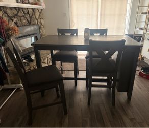 Dark gray Wood Dining Table Set with 4 Chairs