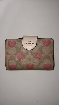 NEW Coach Pink Heart Signature Wallet CQ146 With Tags