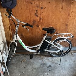 Nakto White E-bike