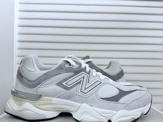 New Balance 9060 Men's Size 10
