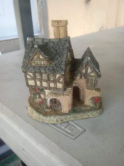 David Winter Handpainted "the bakehouse"