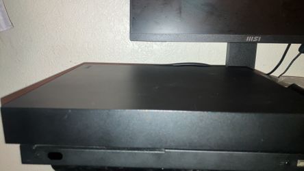 Xbox One X 1tb