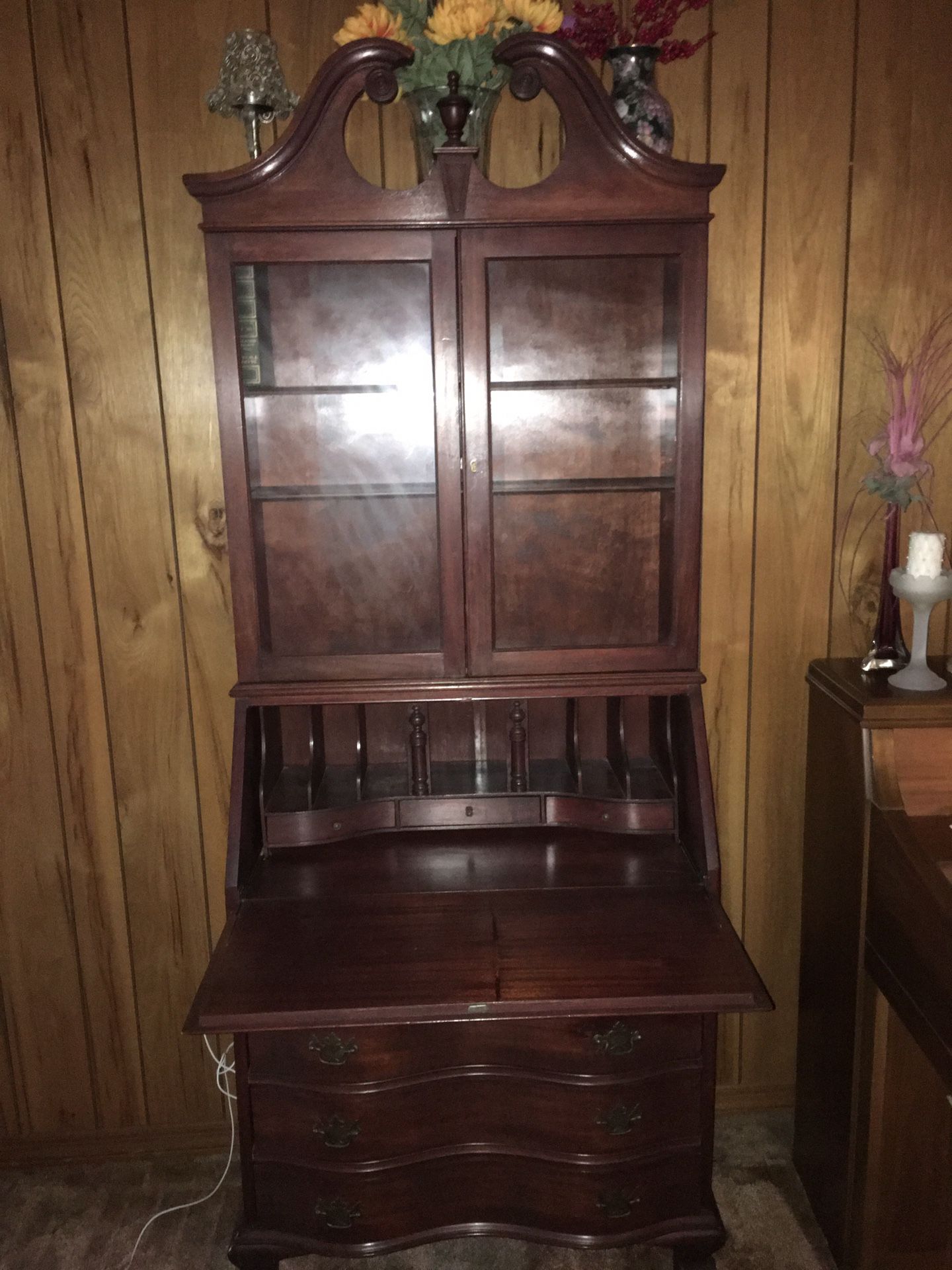 Wood DESK: Glass Cabinet up top w/2 shelves, 4 drawers down below