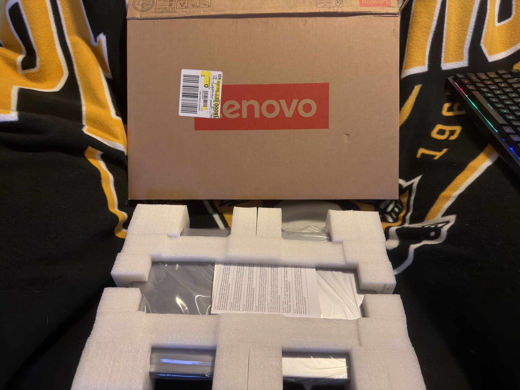 Lenovo IdeaPad Slim 3 15IAN8 Brand New! 