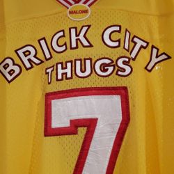 VINTAGE MAURICE MALONE JERSEY 🇯🇪.Afro-Centric Wear. 