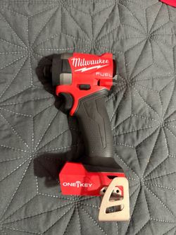 Milwaukee fuel brushless impact drill