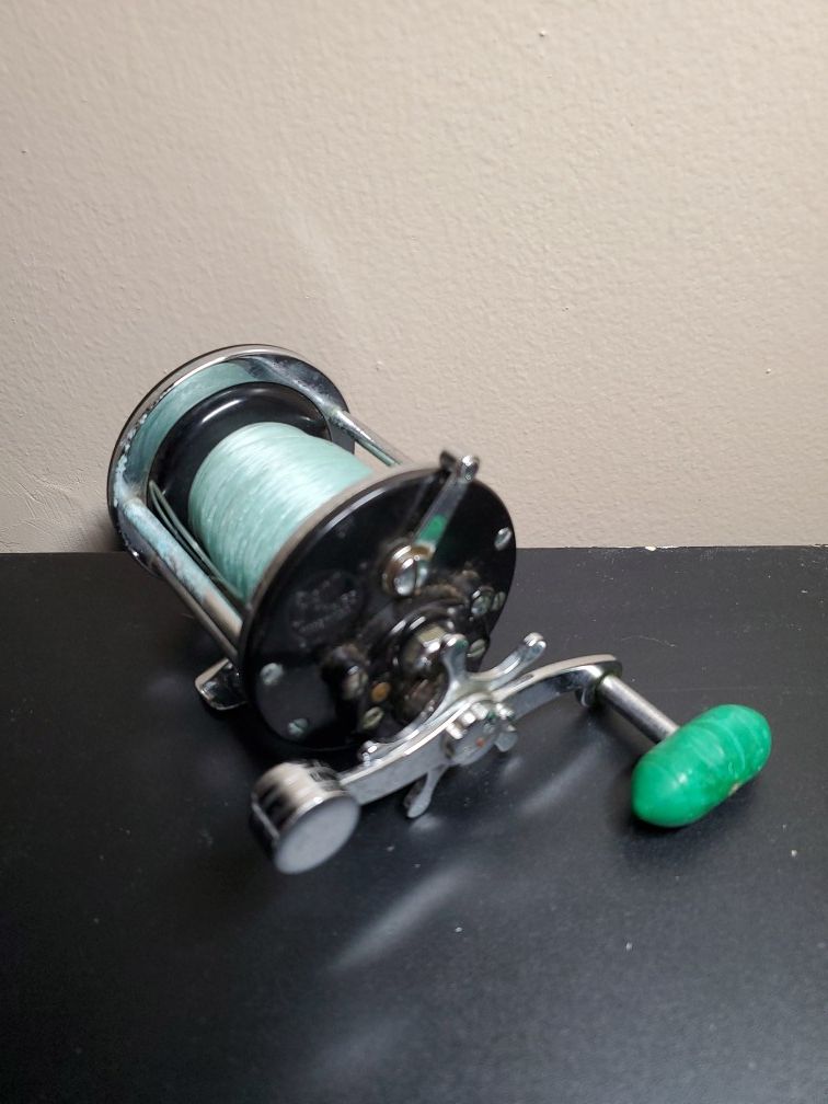 Penn 155 Saltwater Conventional Fishing Reel Good Condition