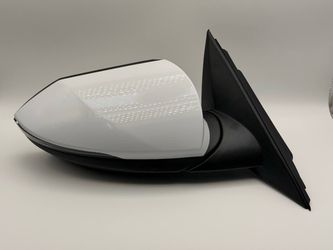 Passenger Mirror Hyundai Elantra 2021-2025 RH Heated BSM Signal White 8Pin