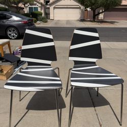 Black And White Chairs