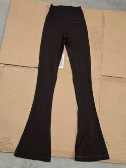 LIKE NEW Lululemon | Size 2 Align High-Rise Mini-Flare Pants - Espresso