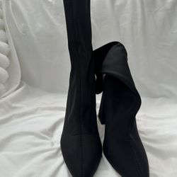 Black Pointy Toe Ankle Bootie