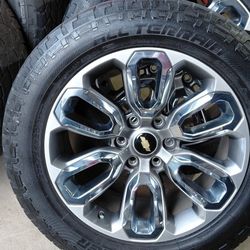 20s CHEVY GMC RIMS TIRES 6LUGS 6X5.5 