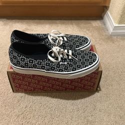 Vans Authentic, Men’s Size: 8.5