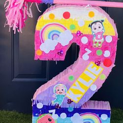 Piñatas Elmo Barbie Kinder Vaca Lola Toy Story Monsters Inc Cocomelon