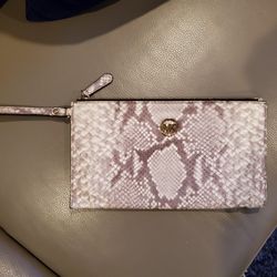 Michael Kors Larger Size Zip Pouch W Strap