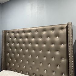 Stud Uphold Bed Frame 