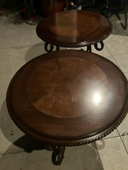 Center$100-corner Round Tables Both $175 Or B/O