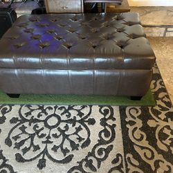 Ottoman With Storage 