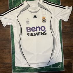 Real Madrid Jersey 