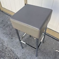 Leather Sandler Bar Stools 