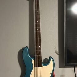 Squier Affinity Jazz Bass 
