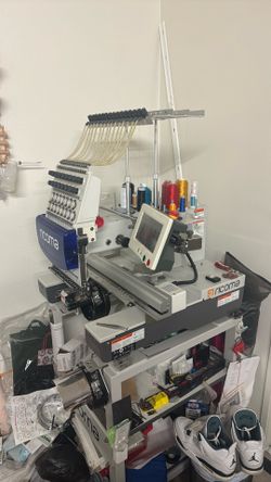 Industrial Embroidery machine 15 needle