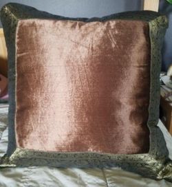Set of 3 Brown & Gold Accent Pillows