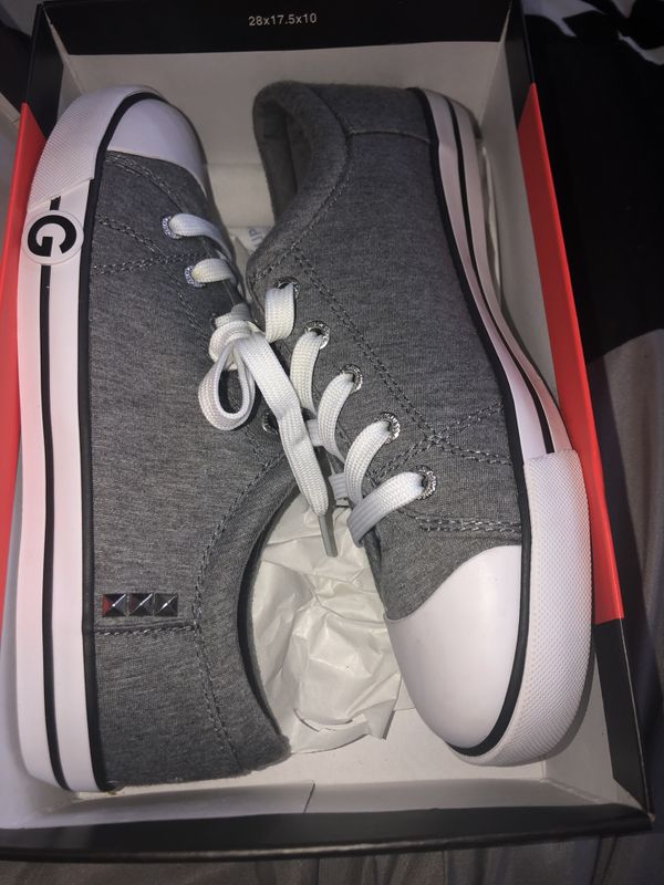 Women’s shoes for Sale in San Bernardino, CA - OfferUp