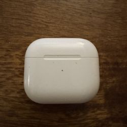 Apple AirPods 3 (Third Gen) w/ Nomad Leather Case