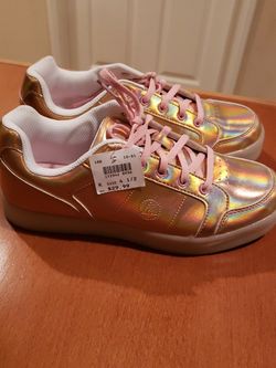 New Girls Pink Tennis Shoes 