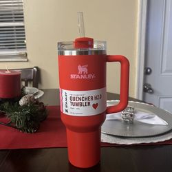Stanley  Valentine's Day Red Tumbler 40 Oz Cup (Target Exclusive) for Sale  in Pompano Beach, FL - OfferUp
