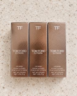 Makeup- all luxury