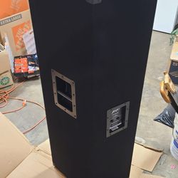 Pair of PV215 Speakers