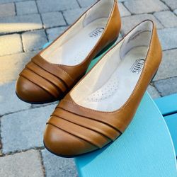 CLIFFS BY WHITE MOUNTAIN women's Clara Ballet Flat Shoes Size 7 Cognac/Burnished