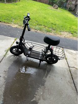 Electric scooter GYROOR