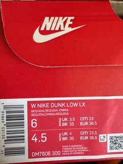 NIKE DUNK