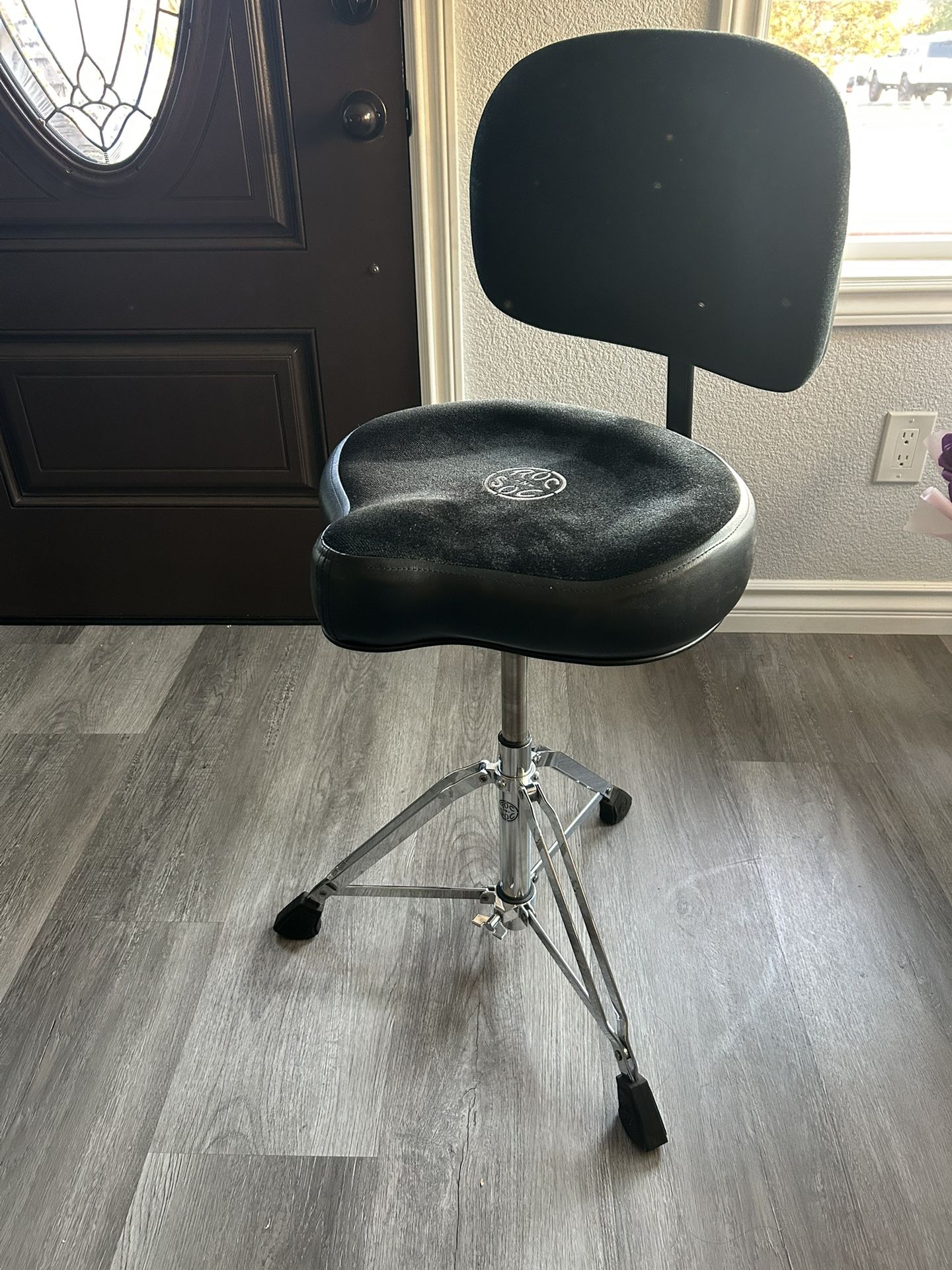 Rock-N-Soc Drum Thrown