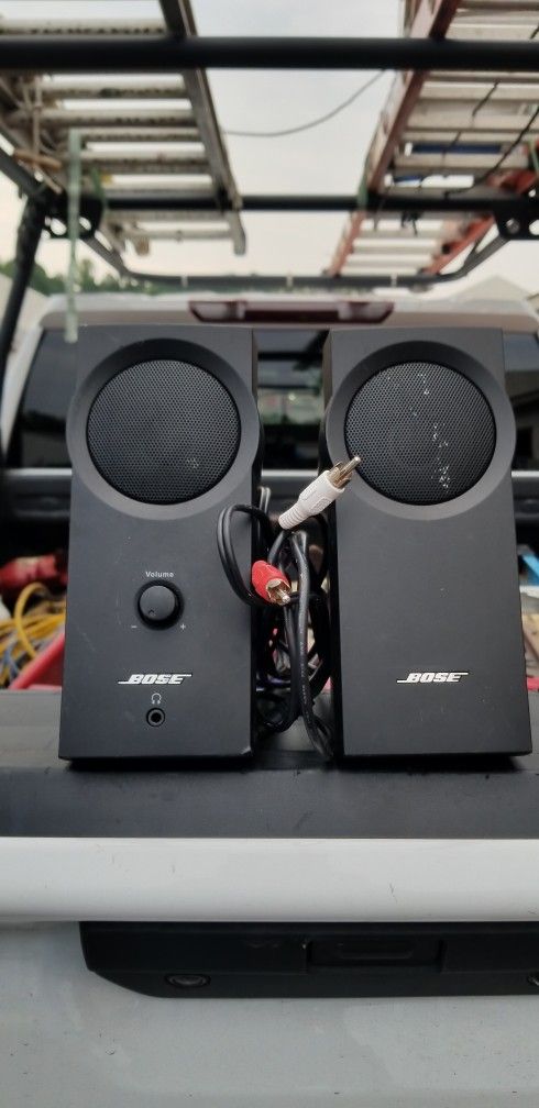 Bose computer speakers $30