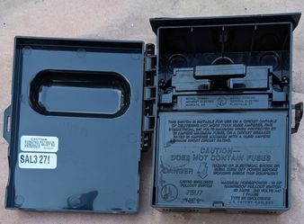 Disconnect Fuse Box