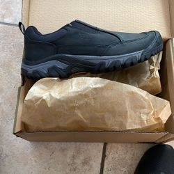 Keen Target 111 Slip On