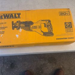 DEWALT SAW🔥🔥🔥