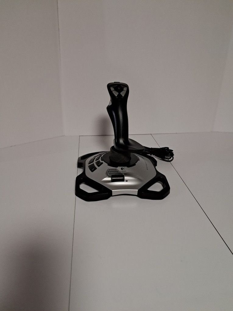 Logitech Extreme 3D Pro Joystick