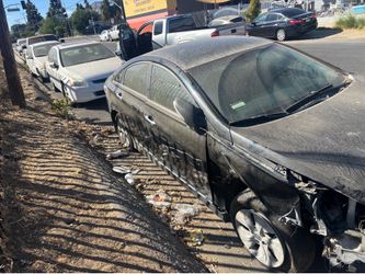 2013 Hyundai parting out