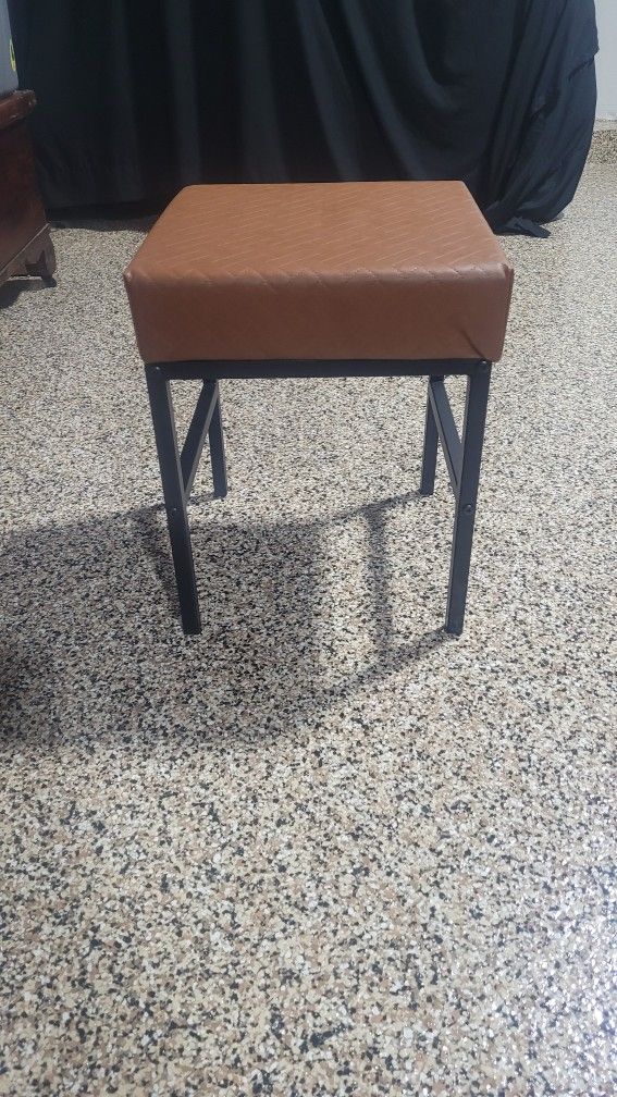 Vanity Stool 