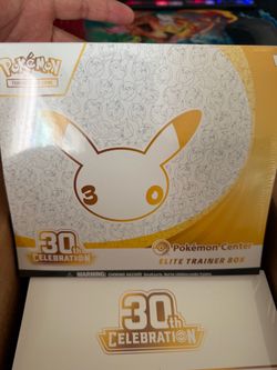 Pokemon 30th anniversary Pokemon center etb