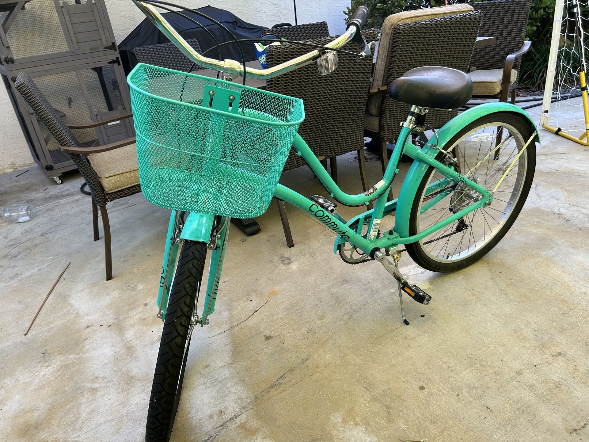 Cruiser Bike With Basket Speed