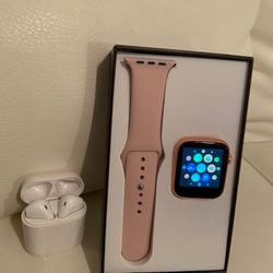 Smartwatch And Earbuds 