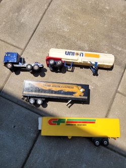 Vintage Trucks And Trailers Lot