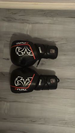 Perfect condition Rivial RS1 2.0 Sparring gloves